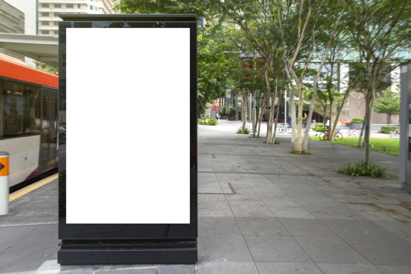 A Import&acirc;ncia do Design Responsivo em Outdoors Digitais: Adaptando Mensagens para Diferentes P&uacute;blicos e Contextos